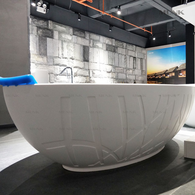 1700mm Most Popular Solid Surface Freestanding Bathtub Italian Design