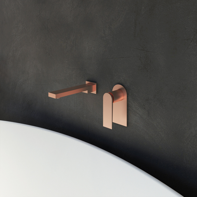 Wall-mount Bathtub Mixer in Brushed Rose Golden